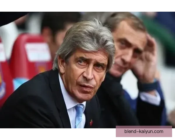 维拉战术调整能力分析：持续提升球队竞争力与表现稳健